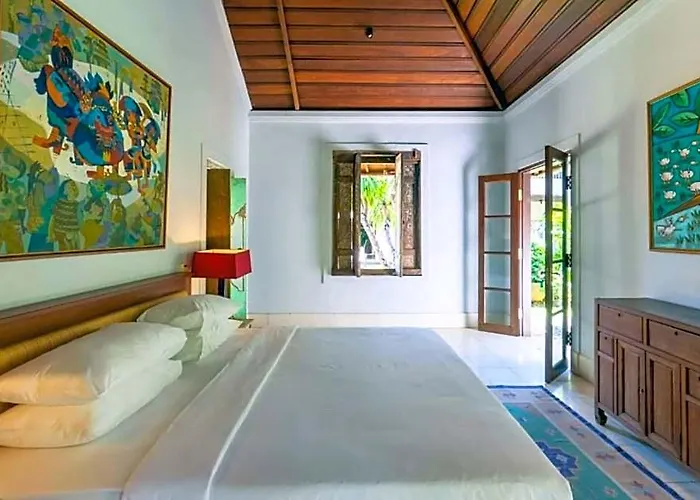 Villa Casugraha 4 Bedroom Private Pool Zn39