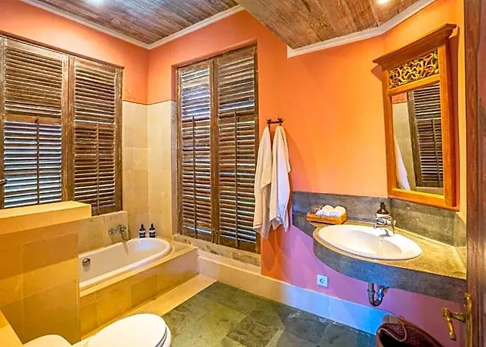Casugraha 4 Bedroom Private Pool Zn39 Villa