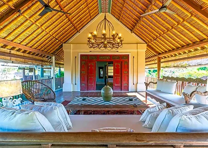 Villa Casugraha 4 Bedroom Private Pool Zn39