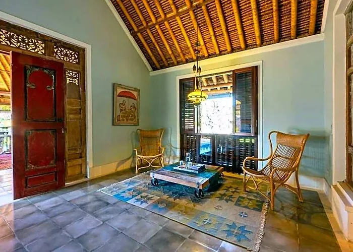 Casugraha 4 Bedroom Private Pool Zn39 Pesanggaran
