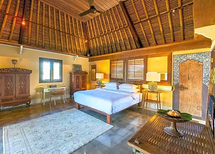Casugraha 4 Bedroom Private Pool Zn39