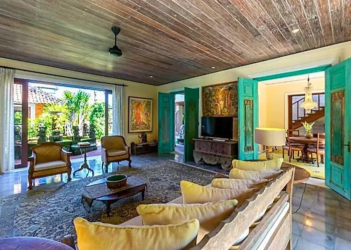 Villa Casugraha 4 Bedroom Private Pool Zn39